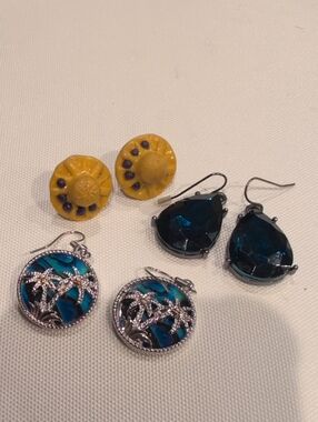 Blue Teardrop and Palm Tree Dangle Earring Set - Blue & Yellow